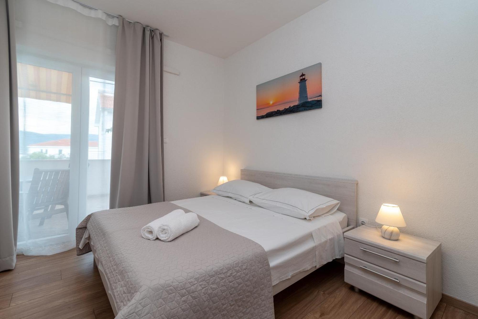 Apartments Brico - Heated Pool Trogir Exterior foto